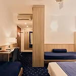 ロベルタ ホテル