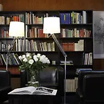 ロベルタ 3* メストレ