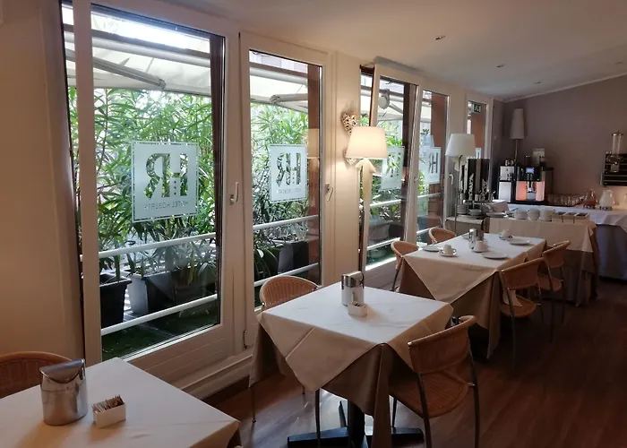 ロベルタ 3* メストレ