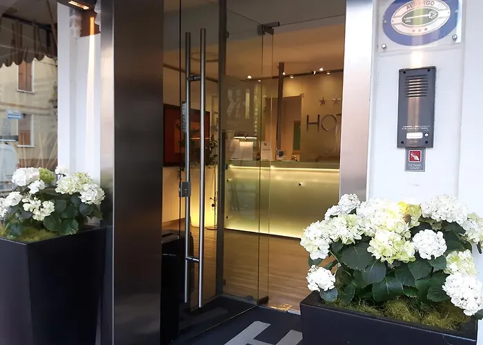 ロベルタ 3* メストレ