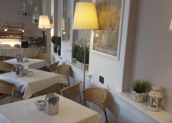 ロベルタ 3* メストレ