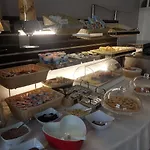 罗伯塔酒店 酒店