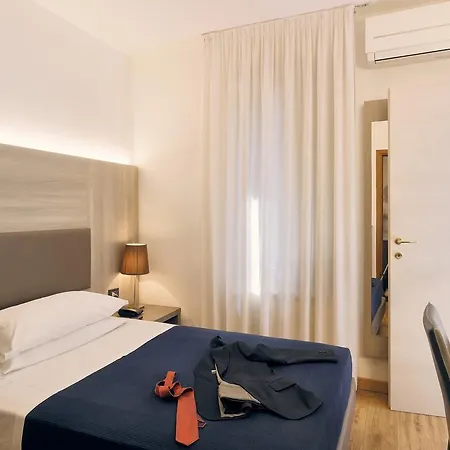 Roberta Hotel