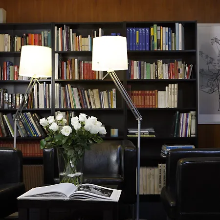 Roberta 3* Местре